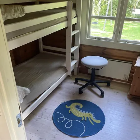 Ernestine - 500m To The Fjord By Interhome *