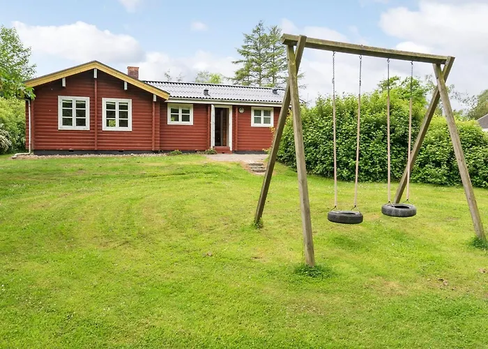 Ernestine - 500m To The Fjord By Interhome *