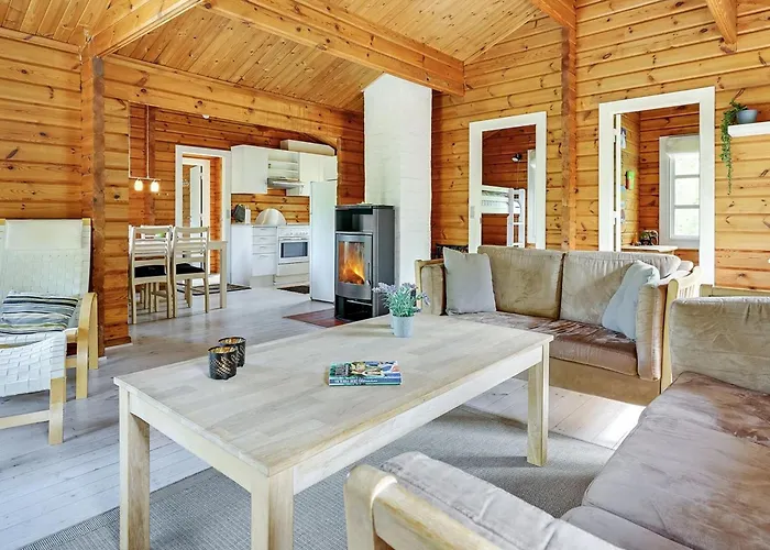 Nyaraló Ernestine - 500m To The Fjord By Interhome